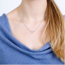 Cut out single heart necklace